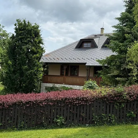 Křivoklátské Johnyho Bydlení Vila *