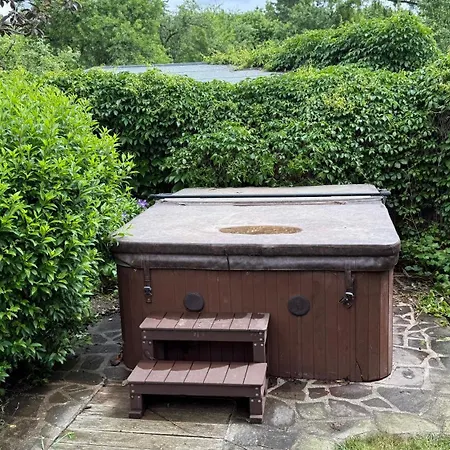 Βίλα Krivoklatske Johnyho Bydleni