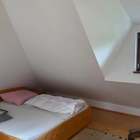 Krivoklatske Johnyho Bydleni Křivoklát