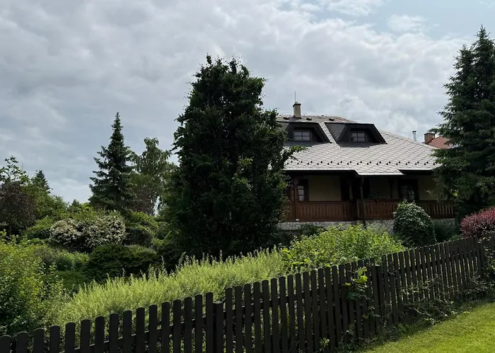 Villa Křivoklátské Johnyho Bydlení